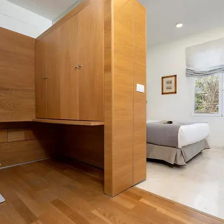 Apartment Genteel Carlos V *